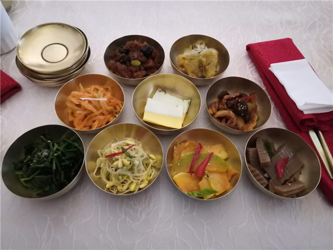 特色銅碗皇帝餐